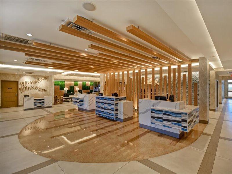 Doubletree By Hilton Oceanfront Virginia Beach Bagian luar foto