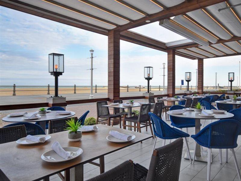 Doubletree By Hilton Oceanfront Virginia Beach Bagian luar foto