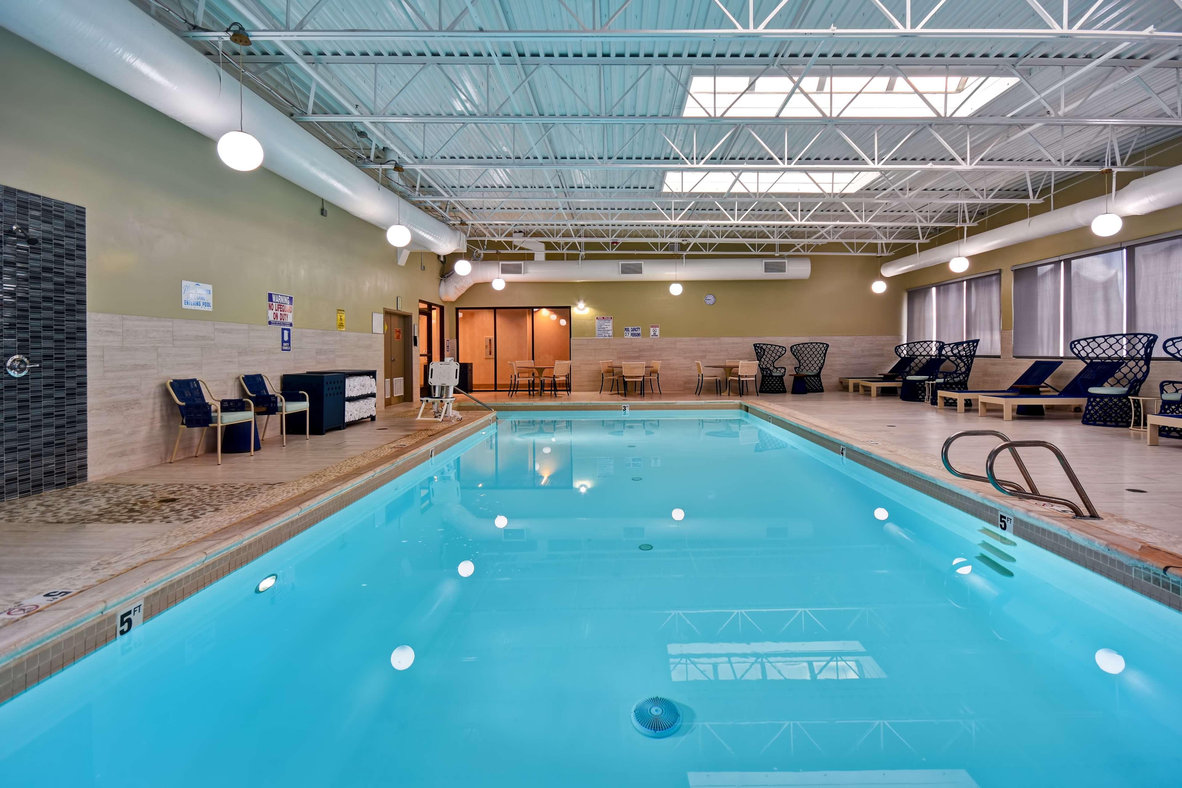 Doubletree By Hilton Oceanfront Virginia Beach Bagian luar foto